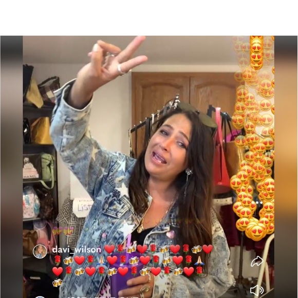 Like ❤️ 4 Posh Shows and Deals - Picture 8 of 16